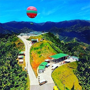 Destino de la corrida en Vespa de Arecibo al globo de Jayuya